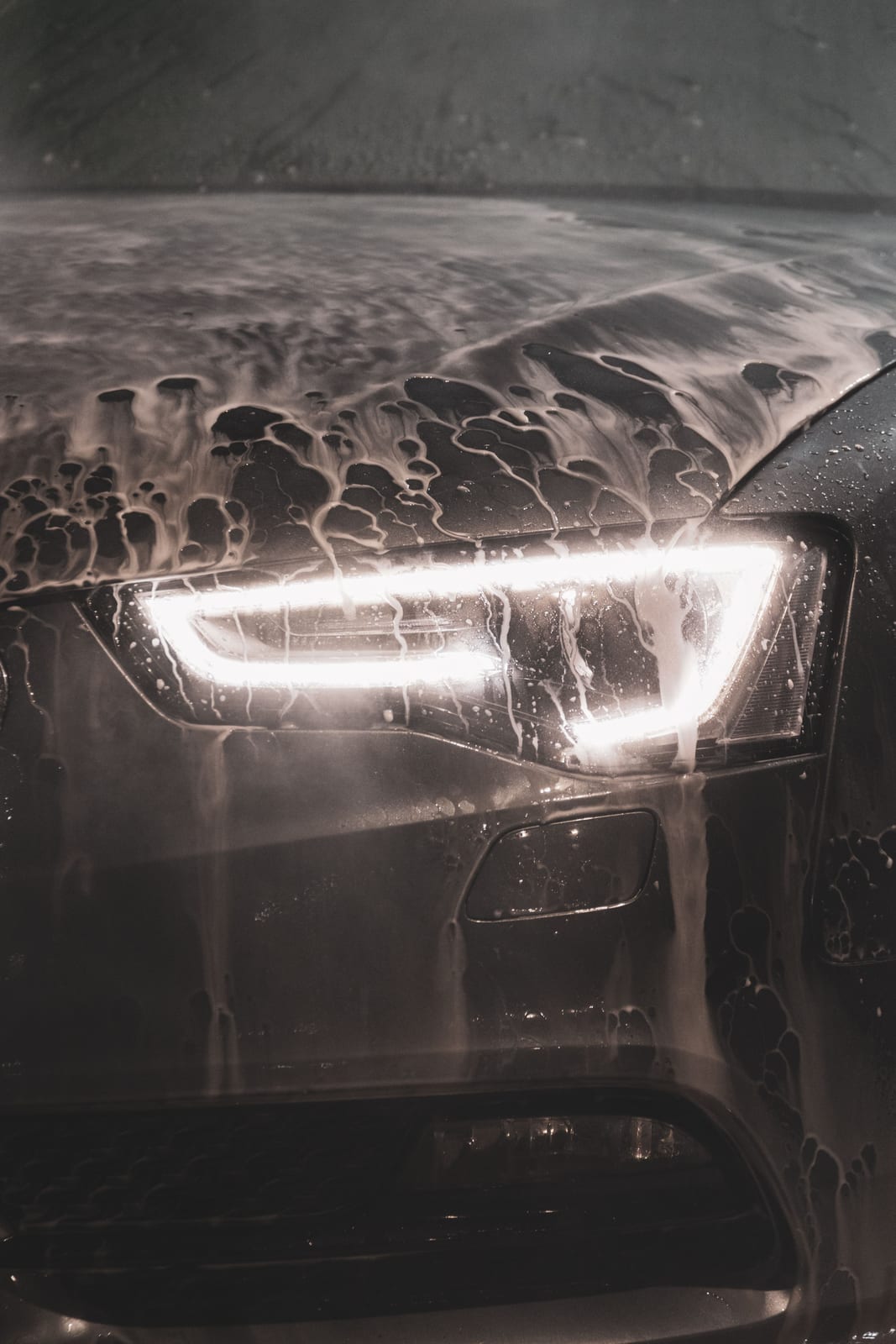 Mobile carwash service at customer location